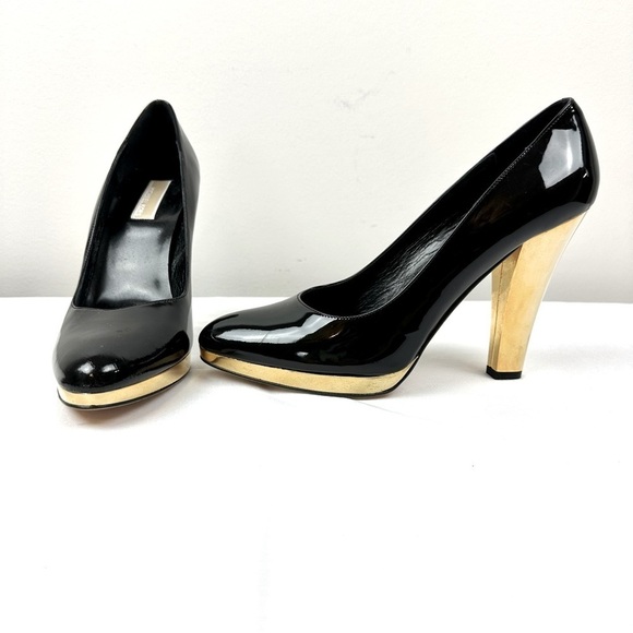 Michael Kors Black Patent Leather Pumps With Metallic Gold Size 9 - Picture 1 of 14